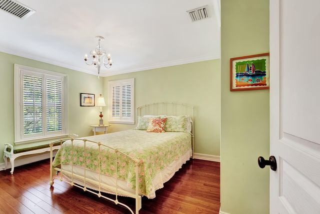 306 N Swinton Avenue, Delray Beach, FL 33444