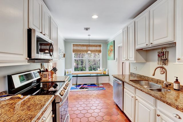 306 N Swinton Avenue, Delray Beach, FL 33444