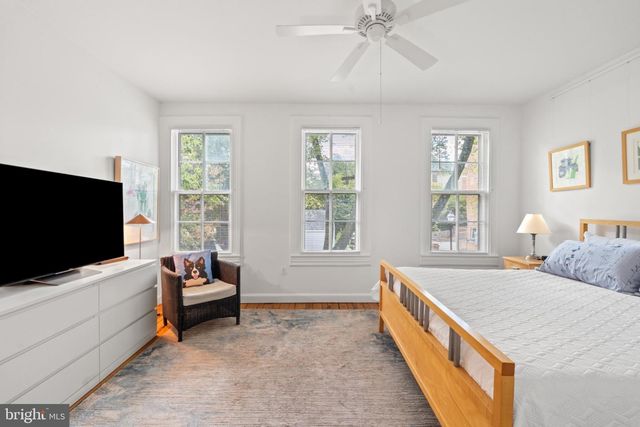 207 CAMERON ST, Alexandria, VA 22314
