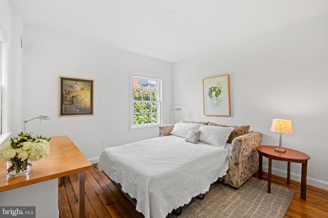 207 CAMERON ST, Alexandria, VA 22314