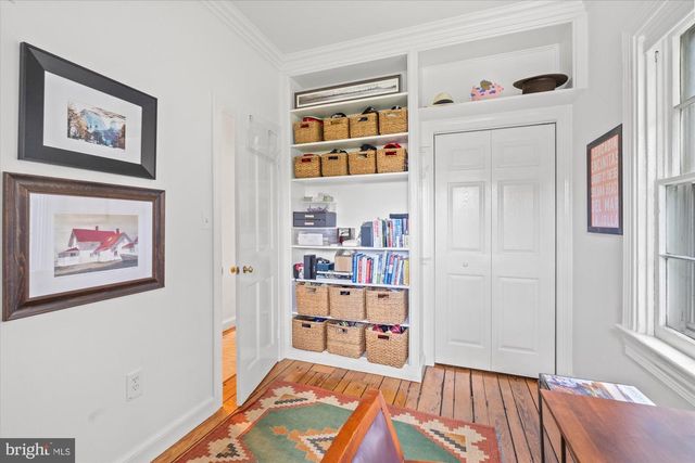 207 CAMERON ST, Alexandria, VA 22314