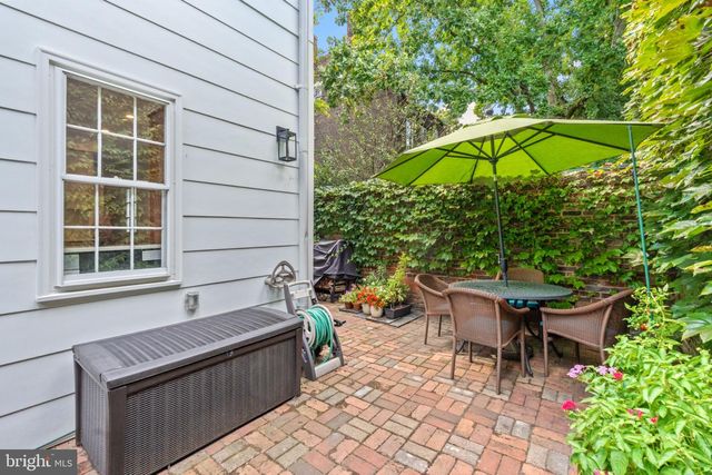207 CAMERON ST, Alexandria, VA 22314