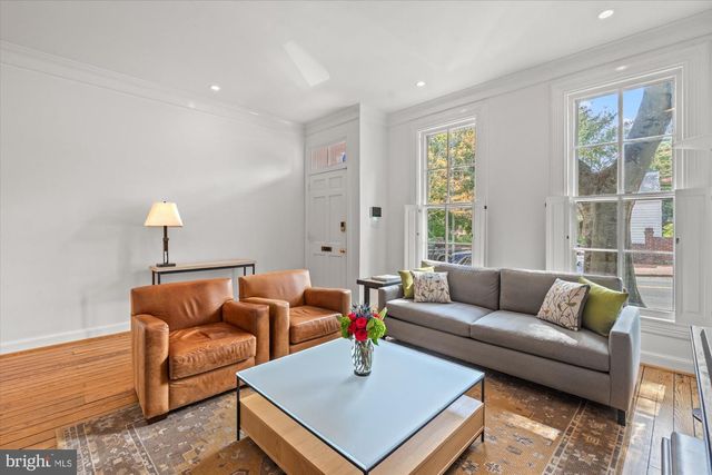 207 CAMERON ST, Alexandria, VA 22314