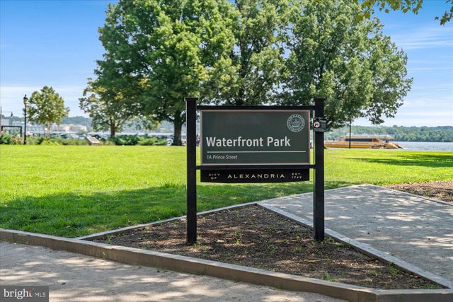 207 CAMERON ST, Alexandria, VA 22314