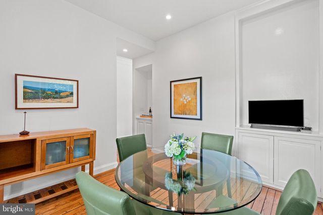 207 CAMERON ST, Alexandria, VA 22314