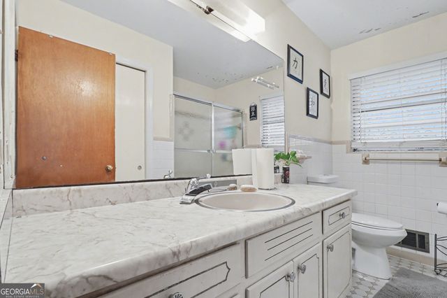 394 Fayetteville Road, Fairburn, GA 30213