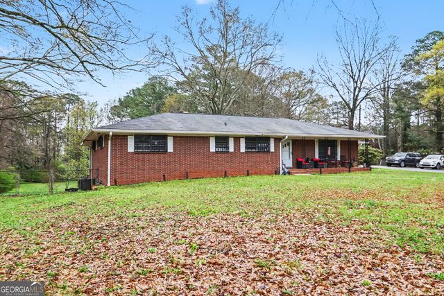 394 Fayetteville Road, Fairburn, GA 30213