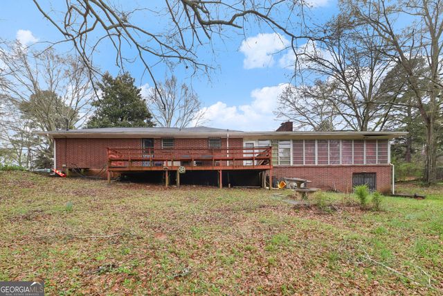 394 Fayetteville Road, Fairburn, GA 30213