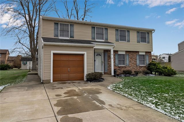 19 East Bihrwood Drive, West Seneca, NY 14224