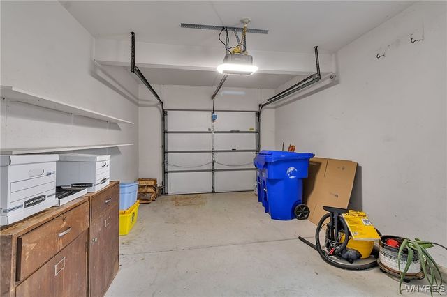 19 East Bihrwood Drive, West Seneca, NY 14224