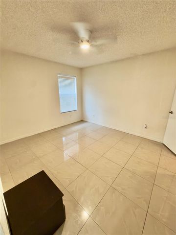 5152 CONROY ROAD 17, Orlando, FL 32811