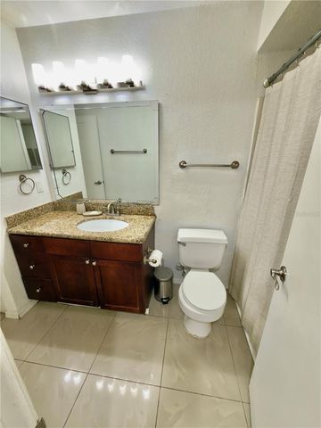 5152 CONROY ROAD 17, Orlando, FL 32811