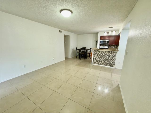 5152 CONROY ROAD 17, Orlando, FL 32811