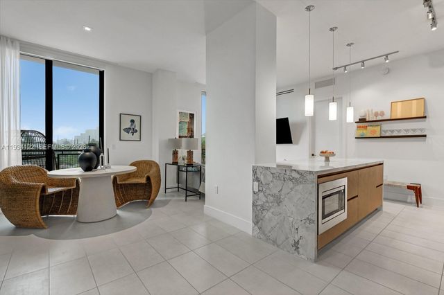 1030 15th Street PH3, Miami Beach, FL 33139
