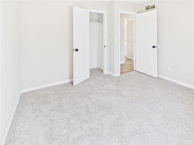 218 SE 51st Road, Warrensburg, MO 64093