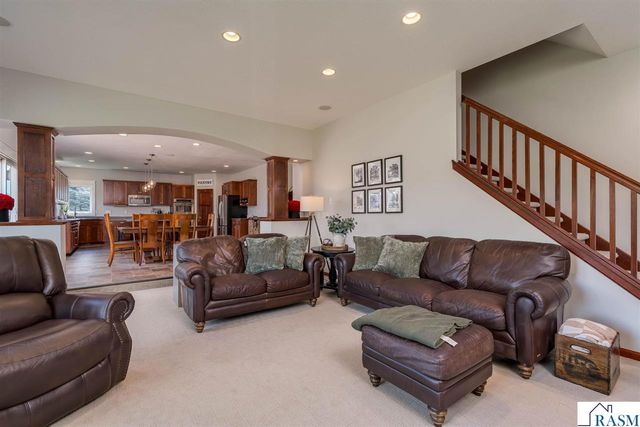 2290 Balsam Drive, North Mankato, MN 56003