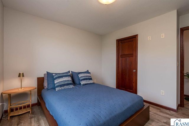 2290 Balsam Drive, North Mankato, MN 56003