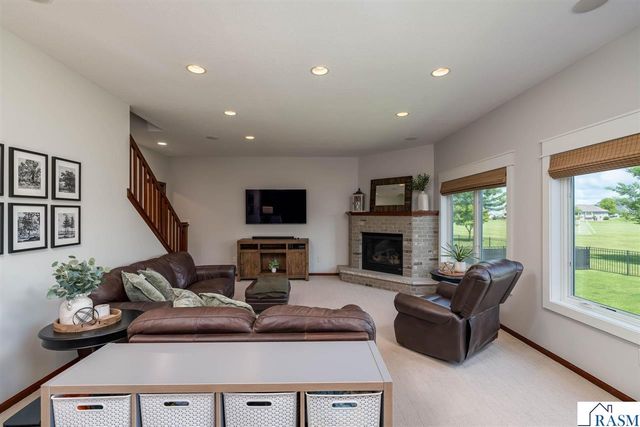 2290 Balsam Drive, North Mankato, MN 56003