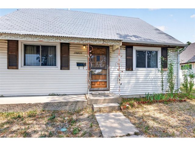 10831 Lowry Pl, Aurora, CO 80010