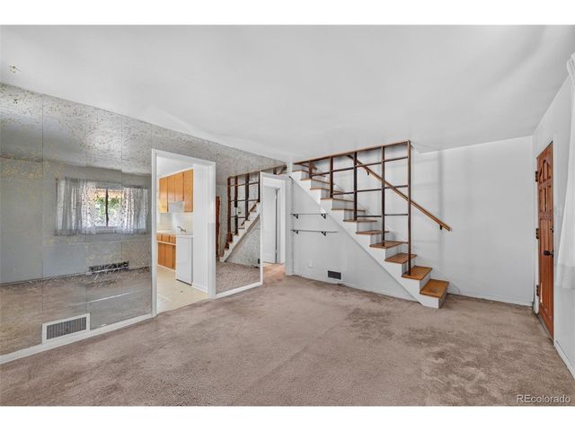 10831 Lowry Pl, Aurora, CO 80010