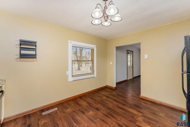 3508 N 6th Ave Avenue, Sioux Falls, SD 57104