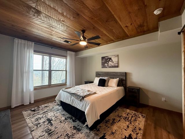 777 Talona Mountain Road, Ellijay, GA 30540