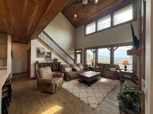 777 Talona Mountain Road, Ellijay, GA 30540