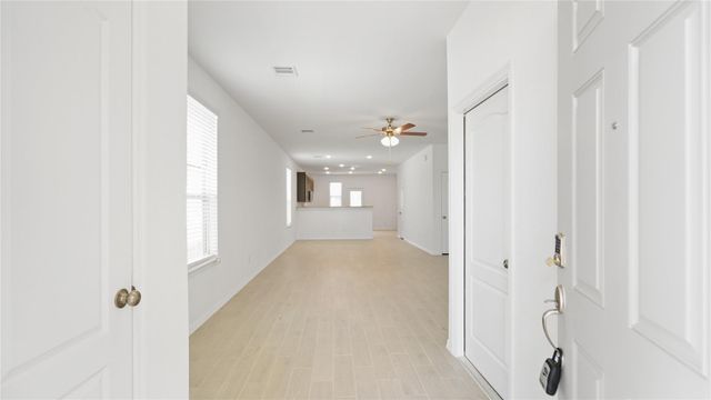 25707 Northpark Palm Drive, Porter, TX 77365