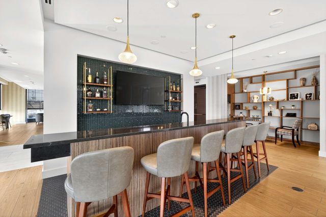 1212 Laurel St Apt 1312, Nashville, TN 37203