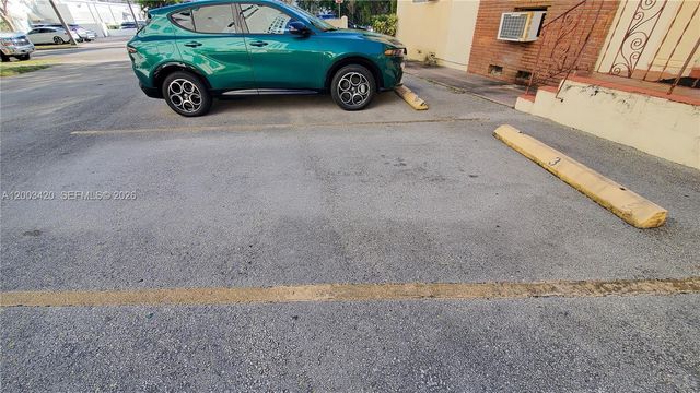 215 Zamora Ave 3, Coral Gables, FL 33134