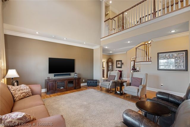 2108 N Mountain Grove Road, Alma, AR 72921