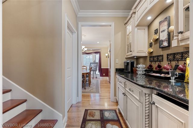 2108 N Mountain Grove Road, Alma, AR 72921