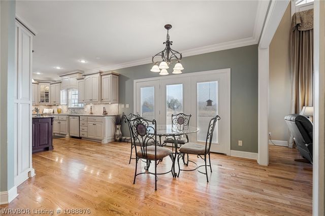 2108 N Mountain Grove Road, Alma, AR 72921