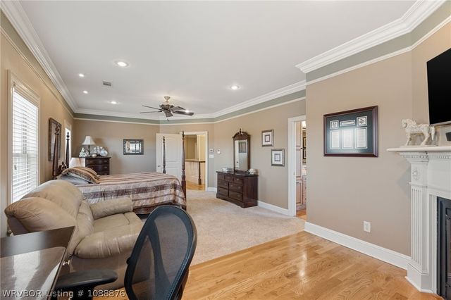 2108 N Mountain Grove Road, Alma, AR 72921