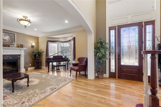 2108 N Mountain Grove Road, Alma, AR 72921