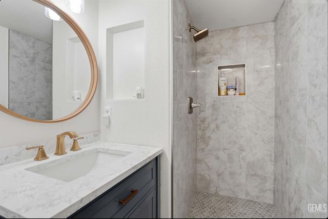 5841 Greenhorn Mountain Court, Bakersfield, CA 93313