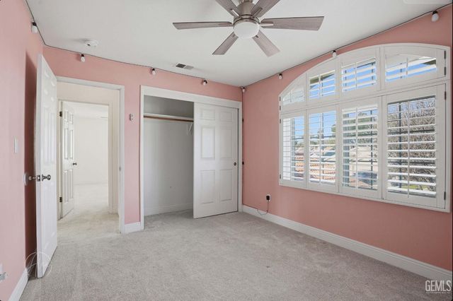 5841 Greenhorn Mountain Court, Bakersfield, CA 93313