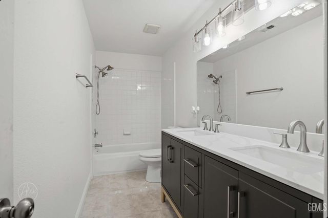 5841 Greenhorn Mountain Court, Bakersfield, CA 93313