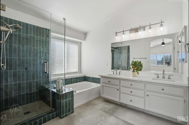 5841 Greenhorn Mountain Court, Bakersfield, CA 93313