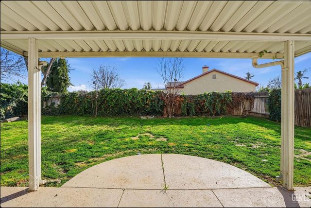 5841 Greenhorn Mountain Court, Bakersfield, CA 93313