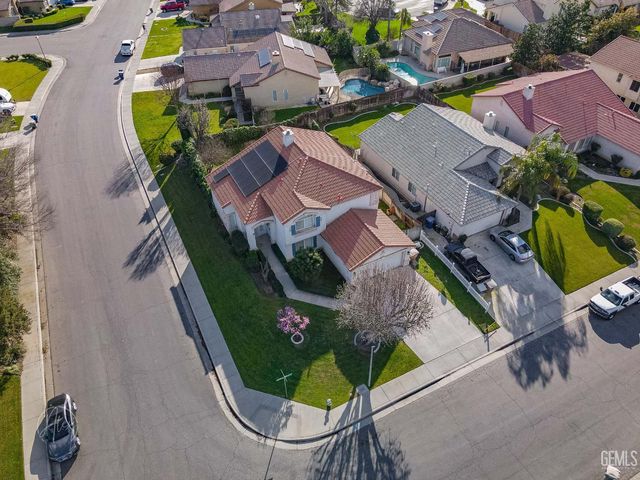 5841 Greenhorn Mountain Court, Bakersfield, CA 93313