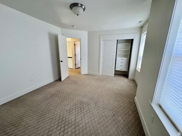 104 W GLENNA WAY, Farmington, UT 84025
