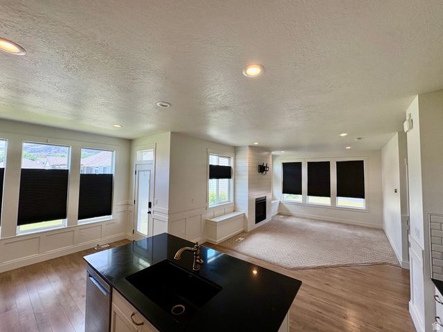 104 W GLENNA WAY, Farmington, UT 84025