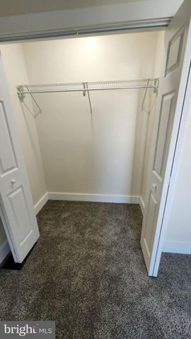 21 E MAPLE ST, Cleona, PA 17042