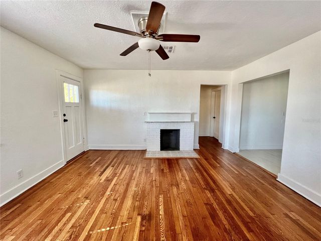 3501 DARTMOUTH AVENUE N, St Petersburg, FL 33713