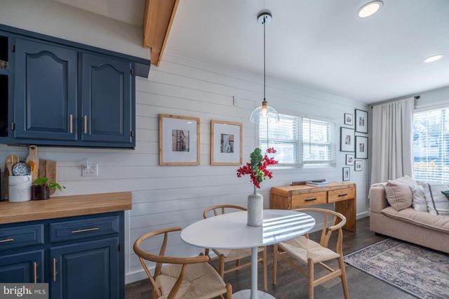 519 W ANDERSON AVE, Phoenixville, PA 19460