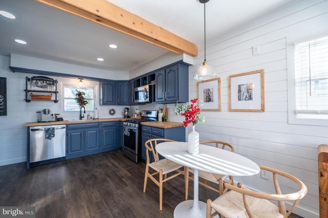 519 W ANDERSON AVE, Phoenixville, PA 19460