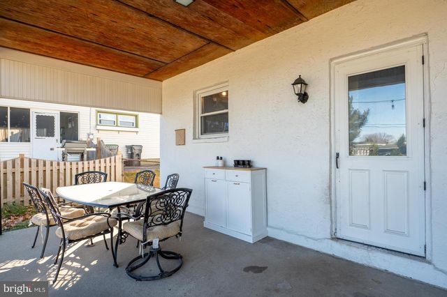 519 W ANDERSON AVE, Phoenixville, PA 19460