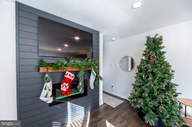 519 W ANDERSON AVE, Phoenixville, PA 19460