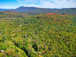 Bourbon Run Road, Jamaica, VT 05343
